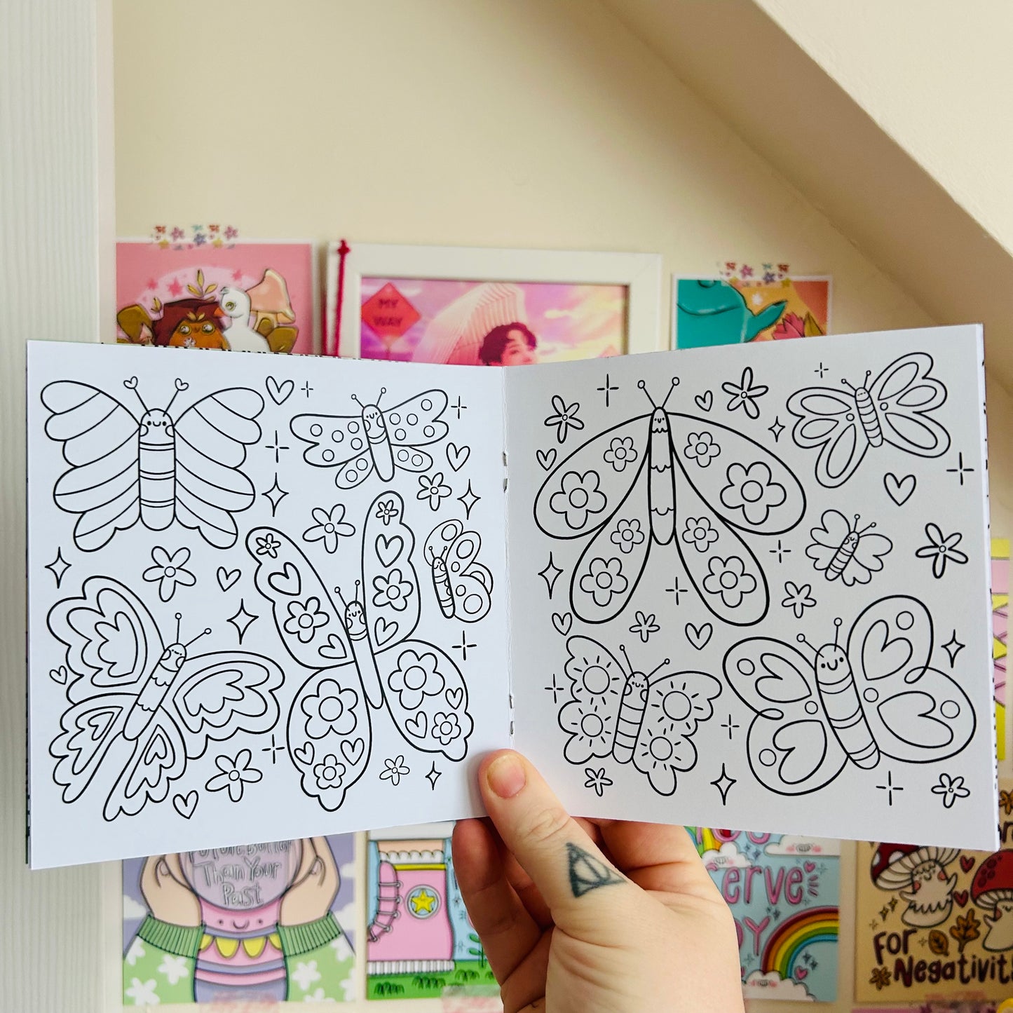 Floral Cuties - Colouring Book