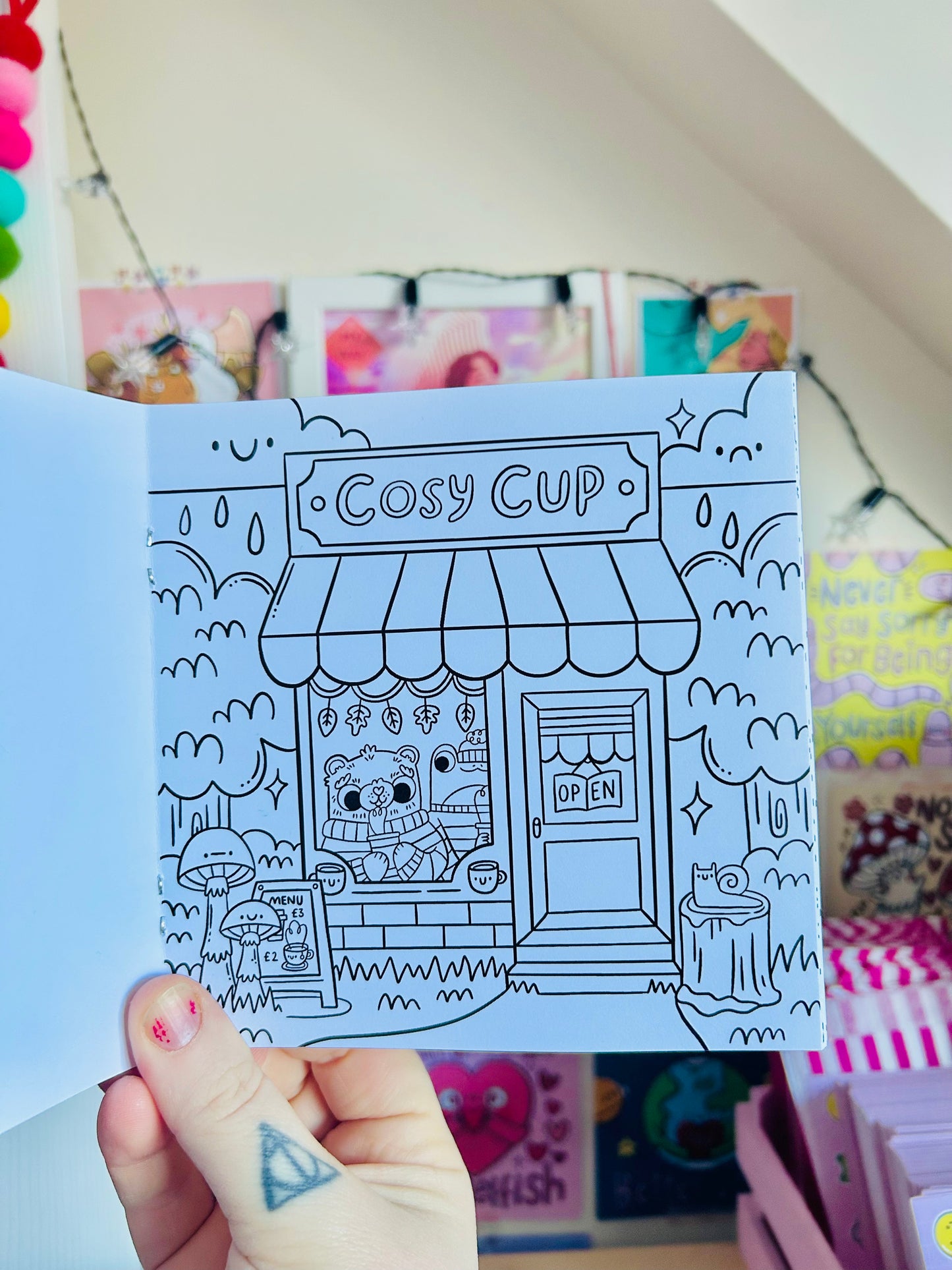 Cosy Autumn - Colouring Book